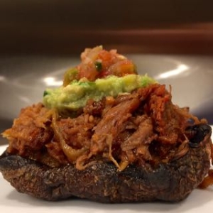 Carnitas on bell pepper (1)